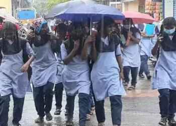 புயலின் வலுப்பெருகல்: ‘மோந்தா’ புயலால் கனமழை எதிர்பார்க்கப்படும் மாவட்டங்கள்.