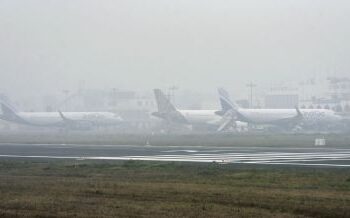 விமான சேவையில் இடையூறு: தொழில்நுட்ப கோளாறால் நூற்றுக்கும் மேற்பட்ட விமானங்கள் பாதிப்பு