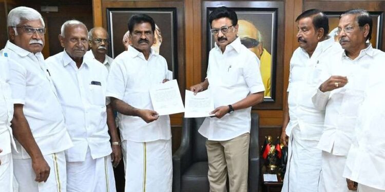 தி.மு.க. கூட்டணியில் கொங்குநாடு மக்கள் தேசிய கட்சிக்கு 2 தொகுதிகள் முதல்வர் மு.க.ஸ்டாலின் முன்னிலையில் ஒப்பந்தம்