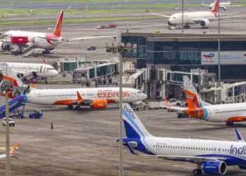 மேற்காசிய போர் பதற்றம்; 11 நாடுகளின் வான்வழியைத் தவிர்க்க இந்திய விமான நிறுவனங்களுக்கு அறிவுறுத்தல்