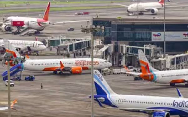 மேற்காசிய போர் பதற்றம்; 11 நாடுகளின் வான்வழியைத் தவிர்க்க இந்திய விமான நிறுவனங்களுக்கு அறிவுறுத்தல்