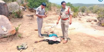 அன்னமய்யா மாவட்டம் புங்கனூர் வனப்பகுதியில் பயங்கரம் மகன் கண்முன்னே குடியாத்தம் வாலிபர் அடித்துக்கொலை